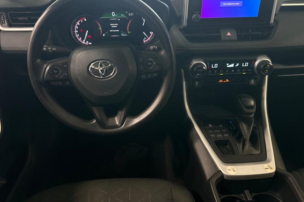 Thumbnail: 2024 Toyota RAV4 - 12