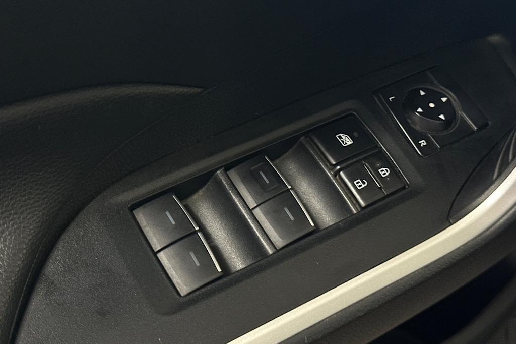 Thumbnail: 2024 Toyota RAV4 - 24