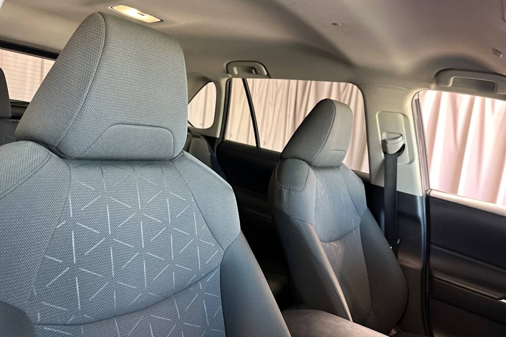 Thumbnail: 2024 Toyota RAV4 - 10