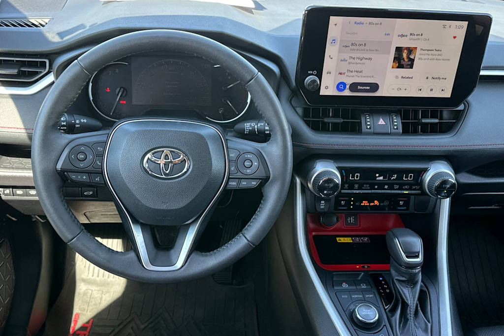 Thumbnail: 2024 Toyota RAV4 - 11