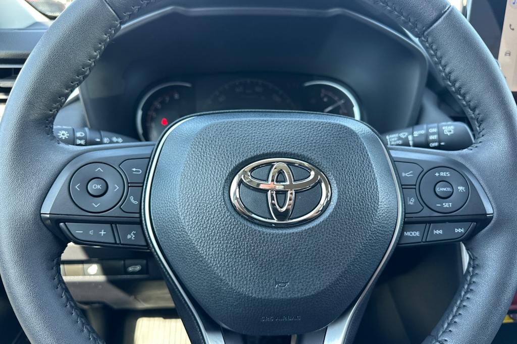 Thumbnail: 2024 Toyota RAV4 - 28