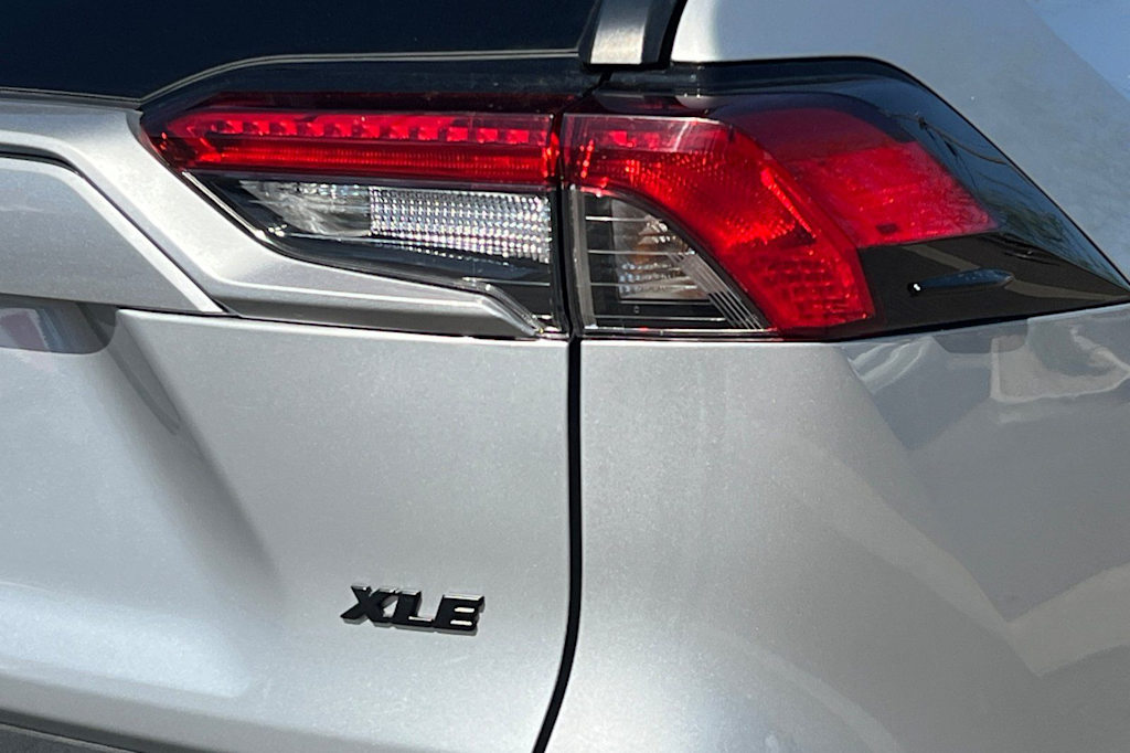 Thumbnail: 2023 Toyota RAV4 - 35