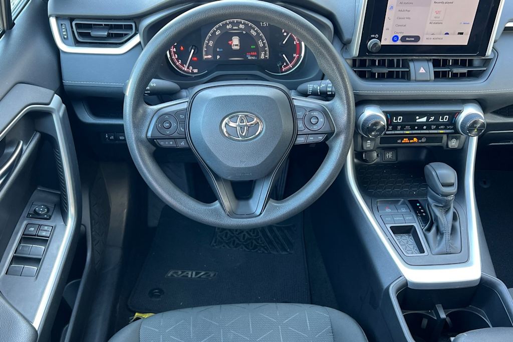 Thumbnail: 2024 Toyota RAV4 - 12