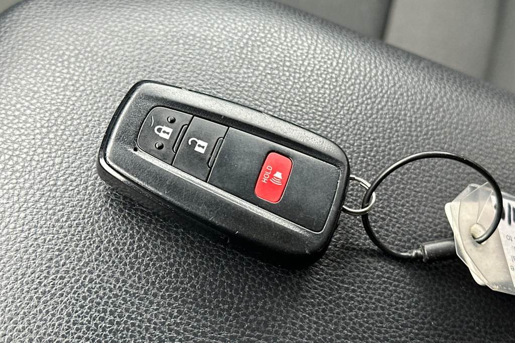 Thumbnail: 2024 Toyota RAV4 - 18