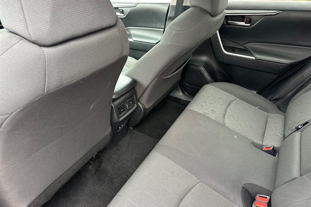 Thumbnail: 2024 Toyota RAV4 - 11