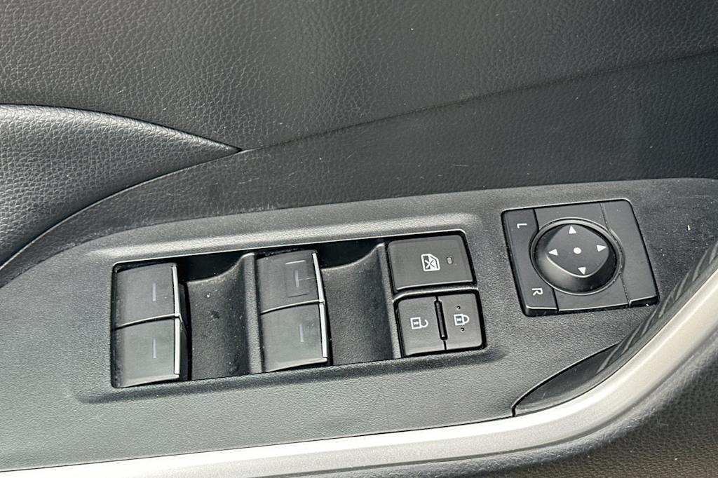 Thumbnail: 2024 Toyota RAV4 - 24