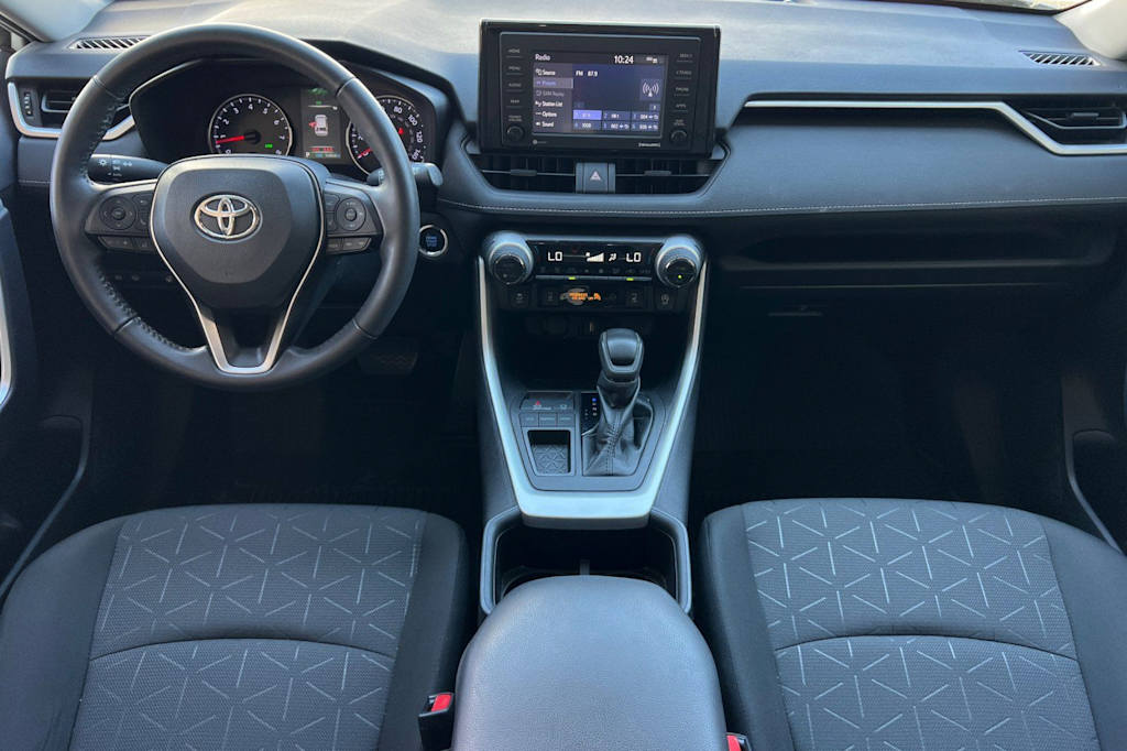 Thumbnail: 2022 Toyota RAV4 - 2