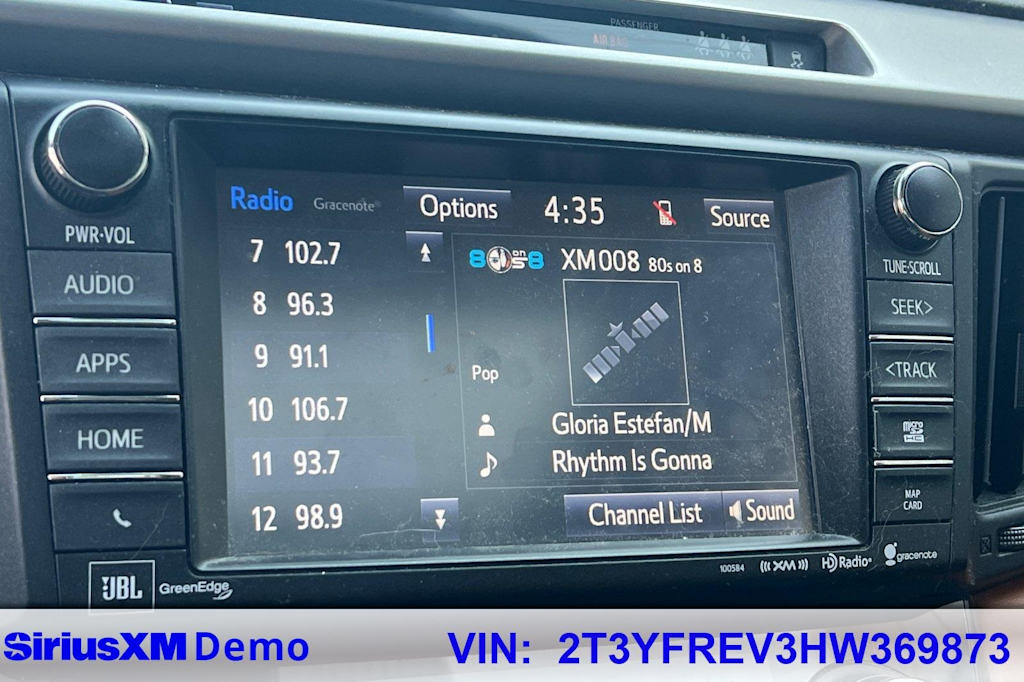 Thumbnail: 2017 Toyota RAV4 - 32