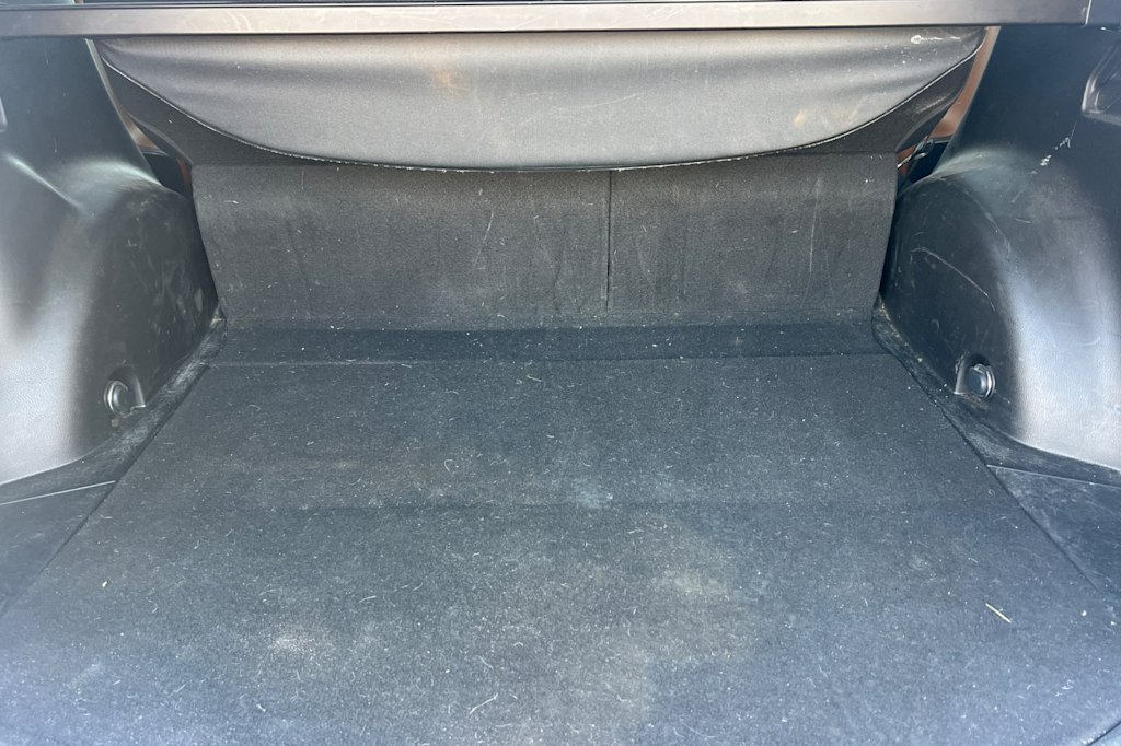 Thumbnail: 2017 Toyota RAV4 - 16