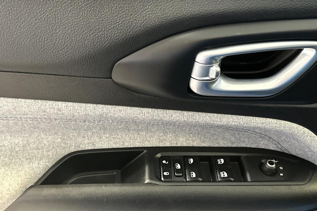 Thumbnail: 2024 Jeep Compass - 22