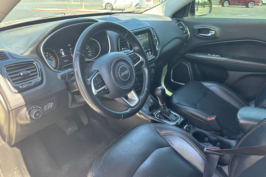 Thumbnail: 2019 Jeep Compass - 9