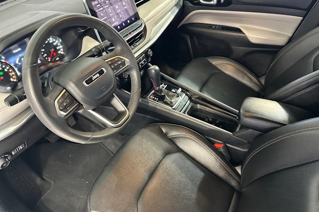 Thumbnail: 2024 Jeep Compass - 9