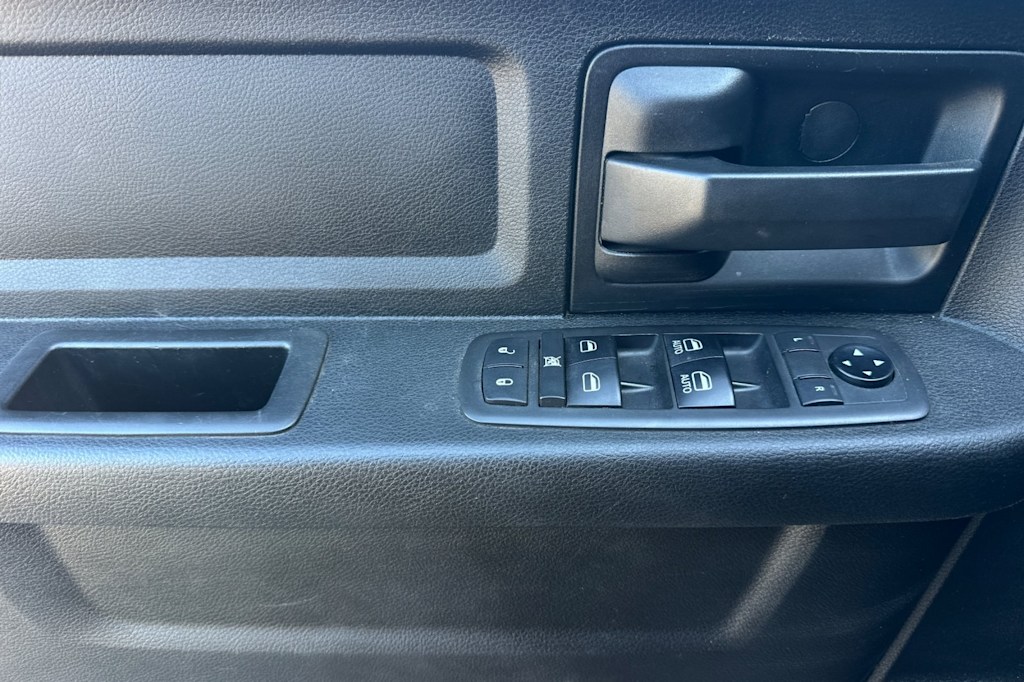 Thumbnail: 2021 RAM 3500 - 23