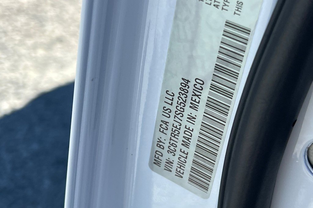 Thumbnail: 2025 RAM 2500 - 16