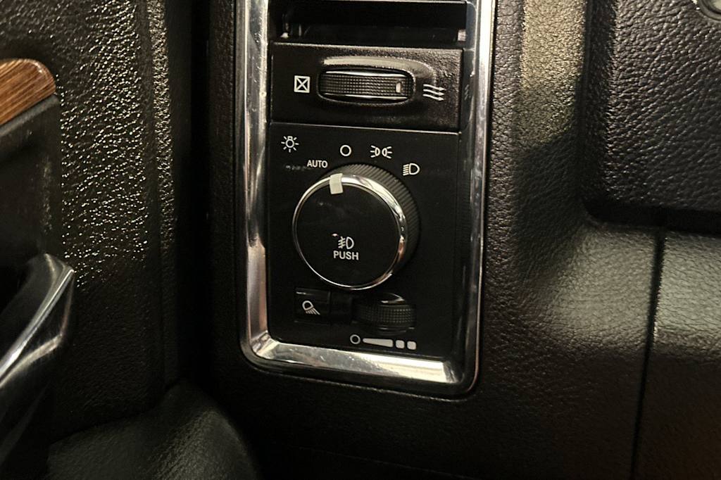 Thumbnail: 2014 RAM 2500 - 32
