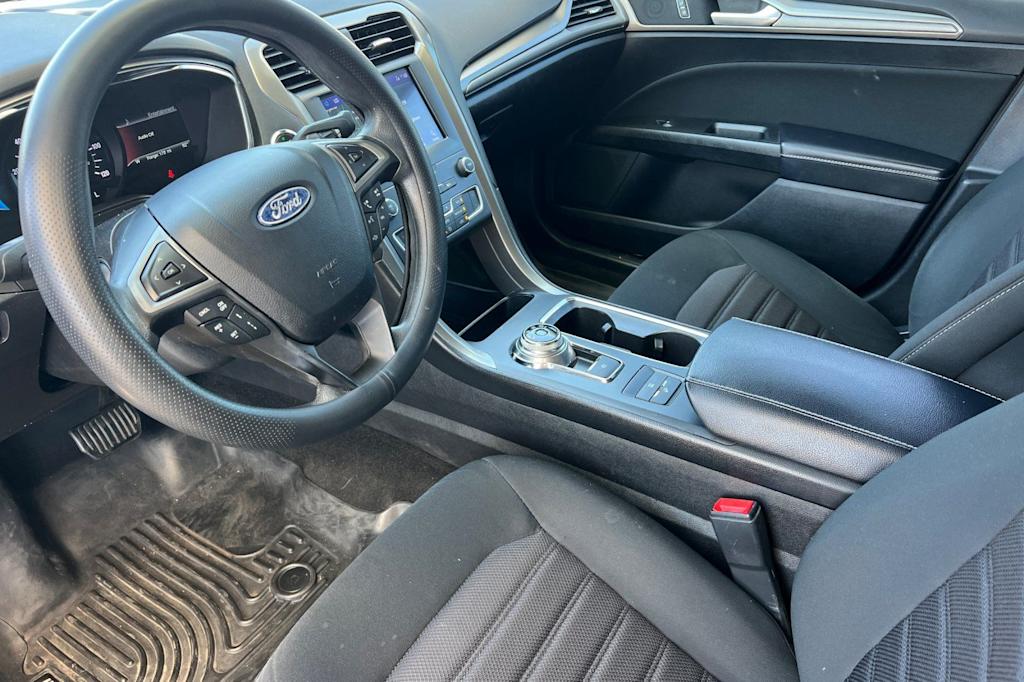Thumbnail: 2020 Ford Fusion - 9