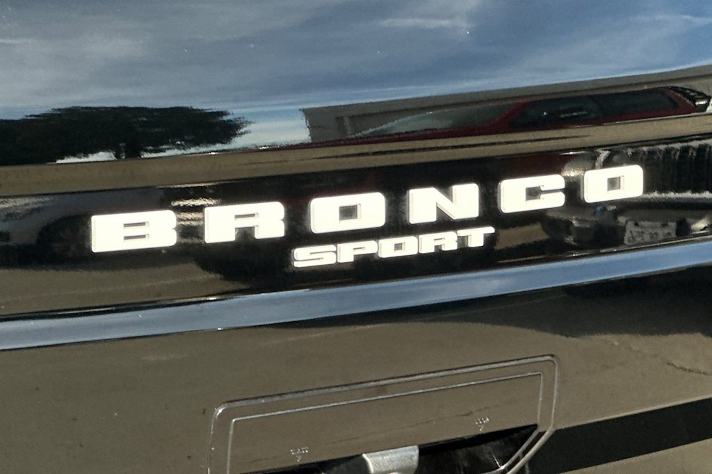 Thumbnail: 2024 Ford Bronco Sport - 7