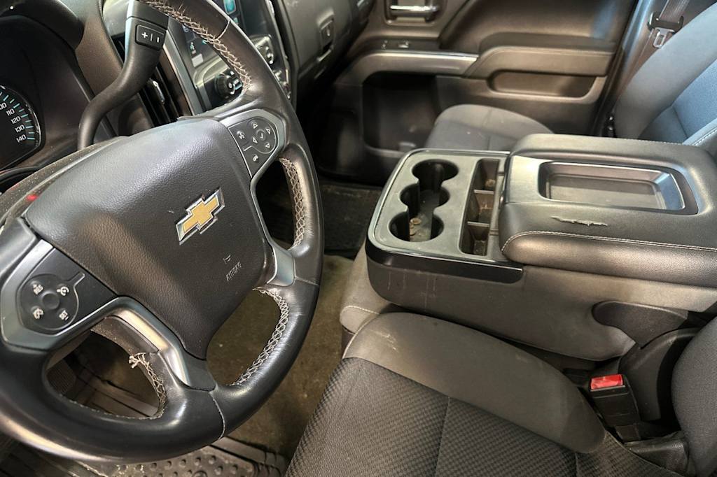 Thumbnail: 2015 Chevrolet Silverado 1500 - 9