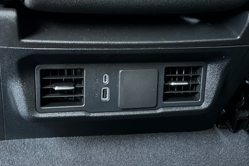 Thumbnail: 2024 Chevrolet Silverado 1500 - 22