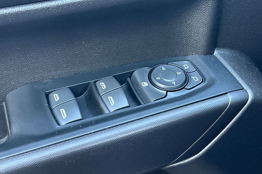 Thumbnail: 2024 Chevrolet Silverado 1500 - 21