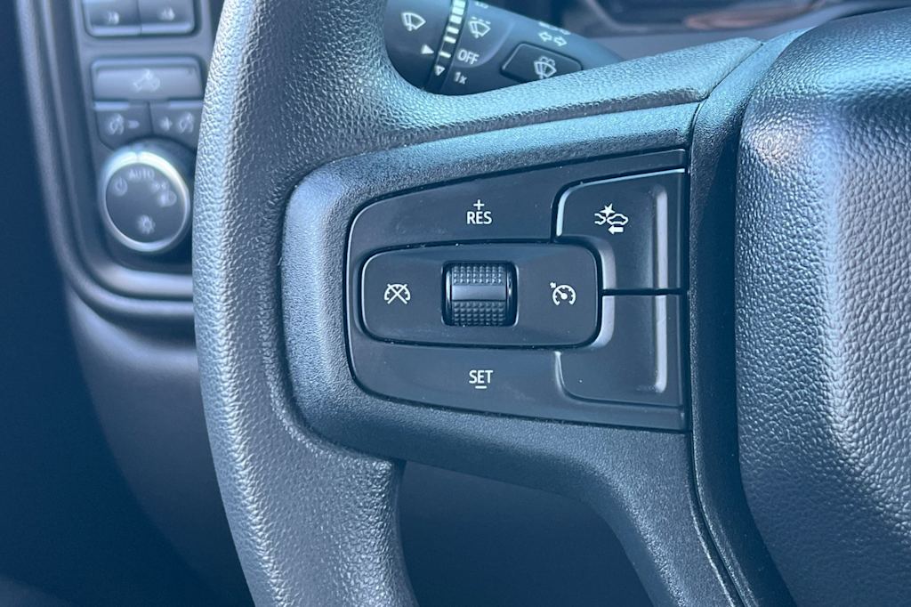 Thumbnail: 2024 Chevrolet Silverado 1500 - 30