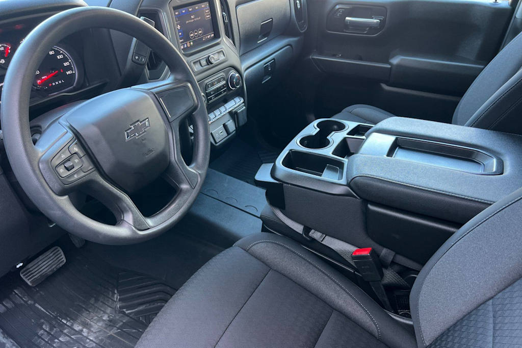 Thumbnail: 2025 Chevrolet Silverado 1500 - 9