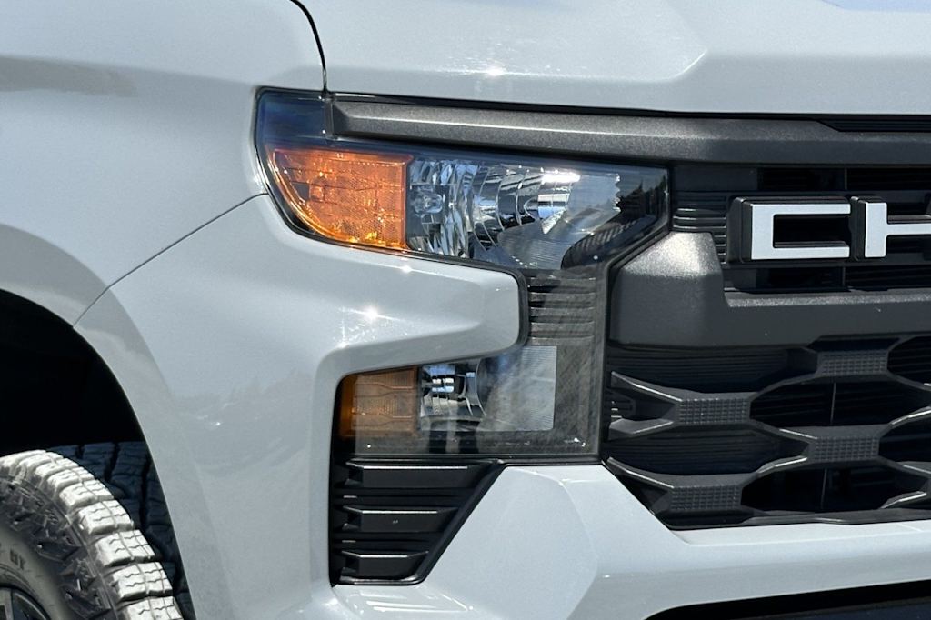 Thumbnail: 2025 Chevrolet Silverado 1500 - 35