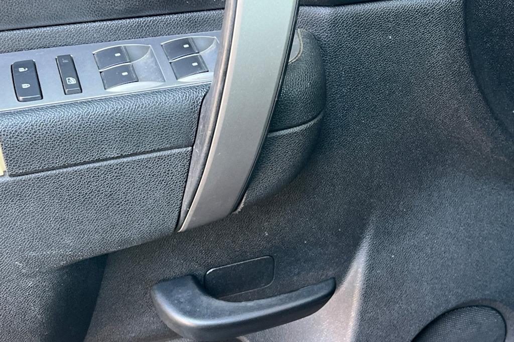 Thumbnail: 2013 Chevrolet Silverado 1500 - 21