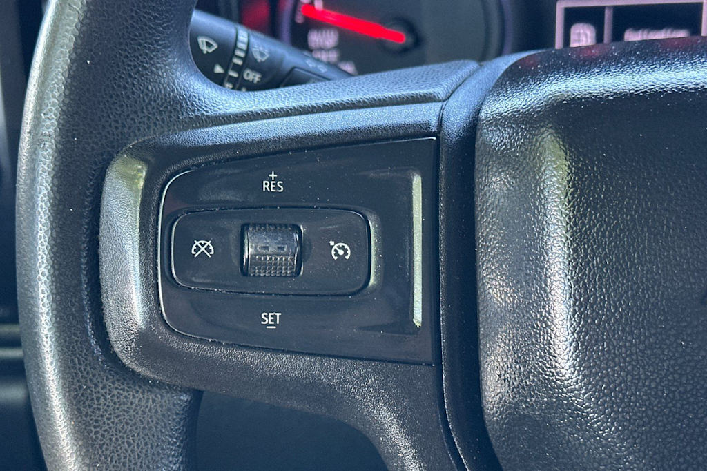 Thumbnail: 2021 Chevrolet Silverado 1500 - 29