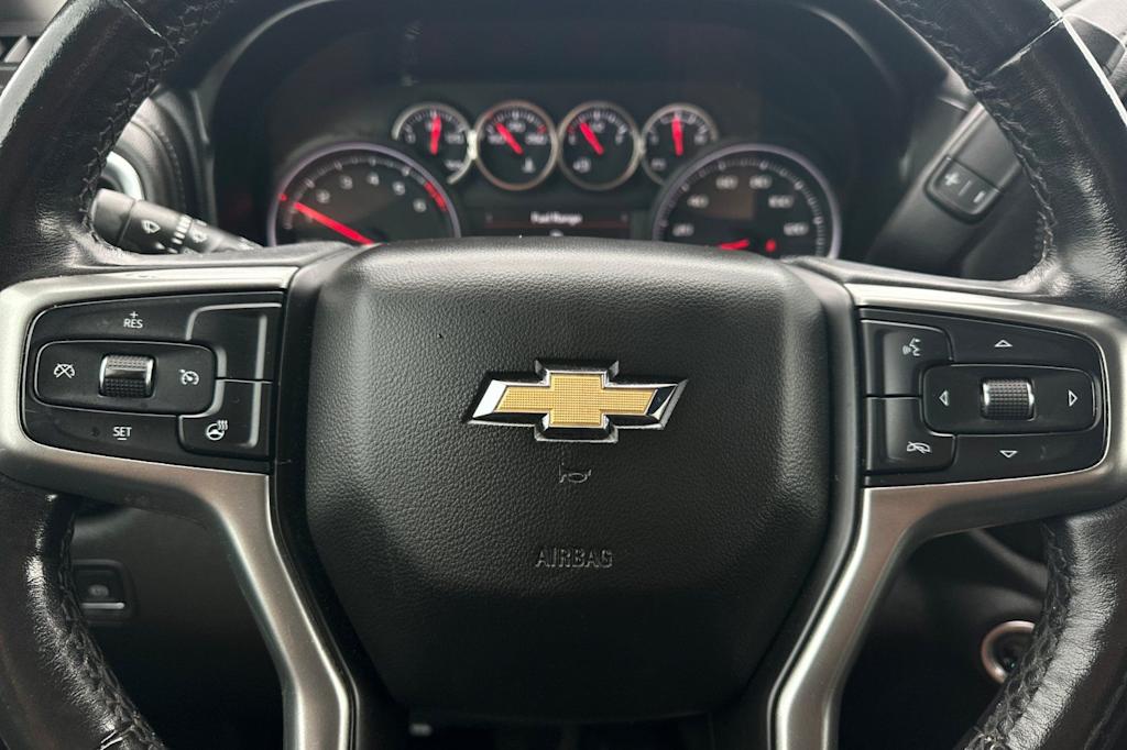 Thumbnail: 2020 Chevrolet Silverado 1500 - 29