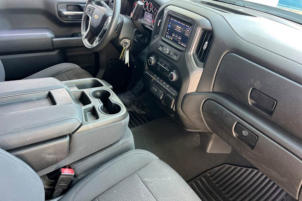 Thumbnail: 2021 Chevrolet Silverado 1500 - 13