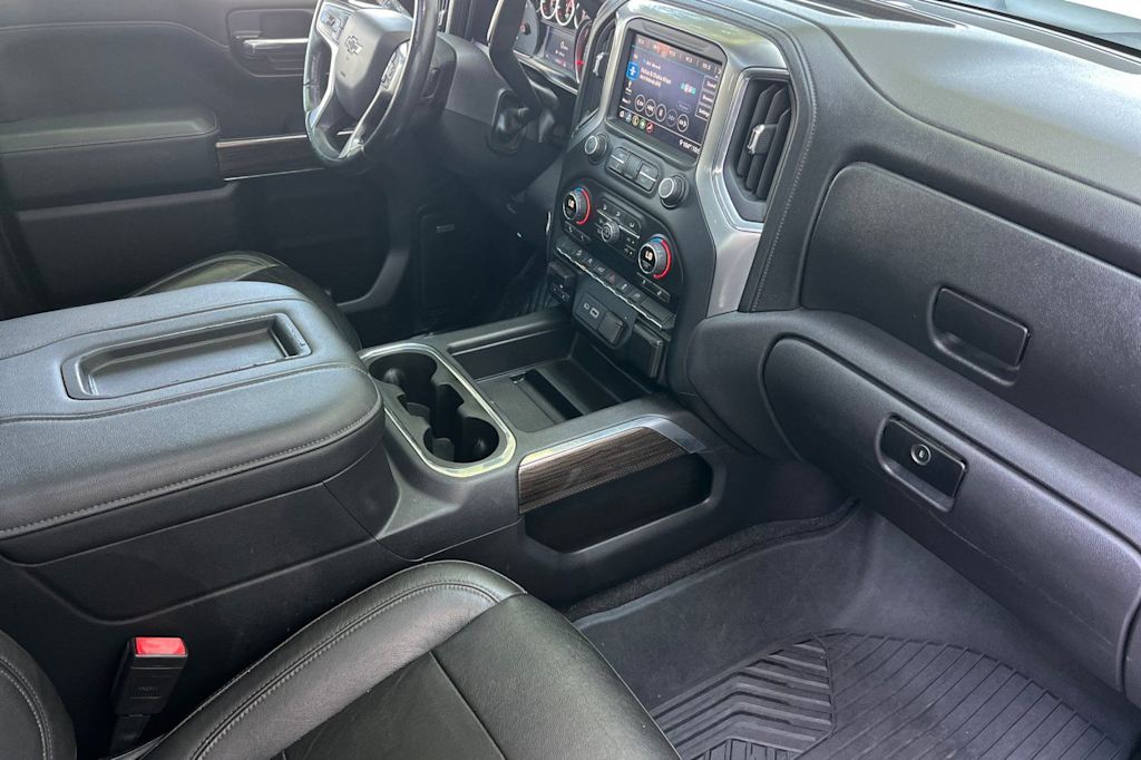 Thumbnail: 2020 Chevrolet Silverado 1500 - 13