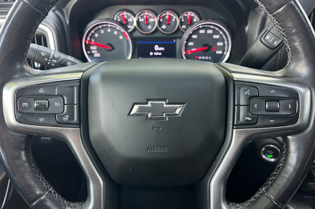 Thumbnail: 2020 Chevrolet Silverado 1500 - 29