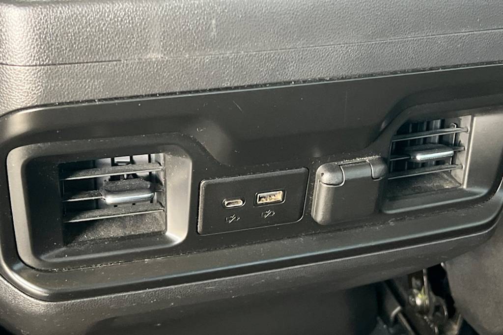 Thumbnail: 2020 Chevrolet Silverado 1500 - 23