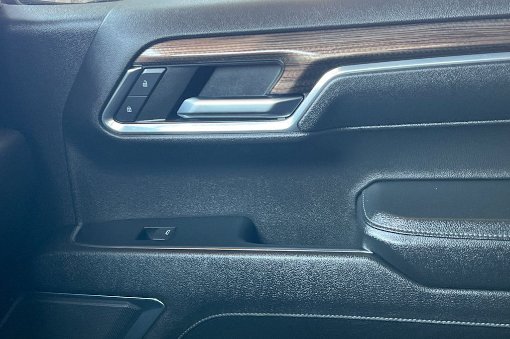 Thumbnail: 2024 Chevrolet Silverado 1500 - 25
