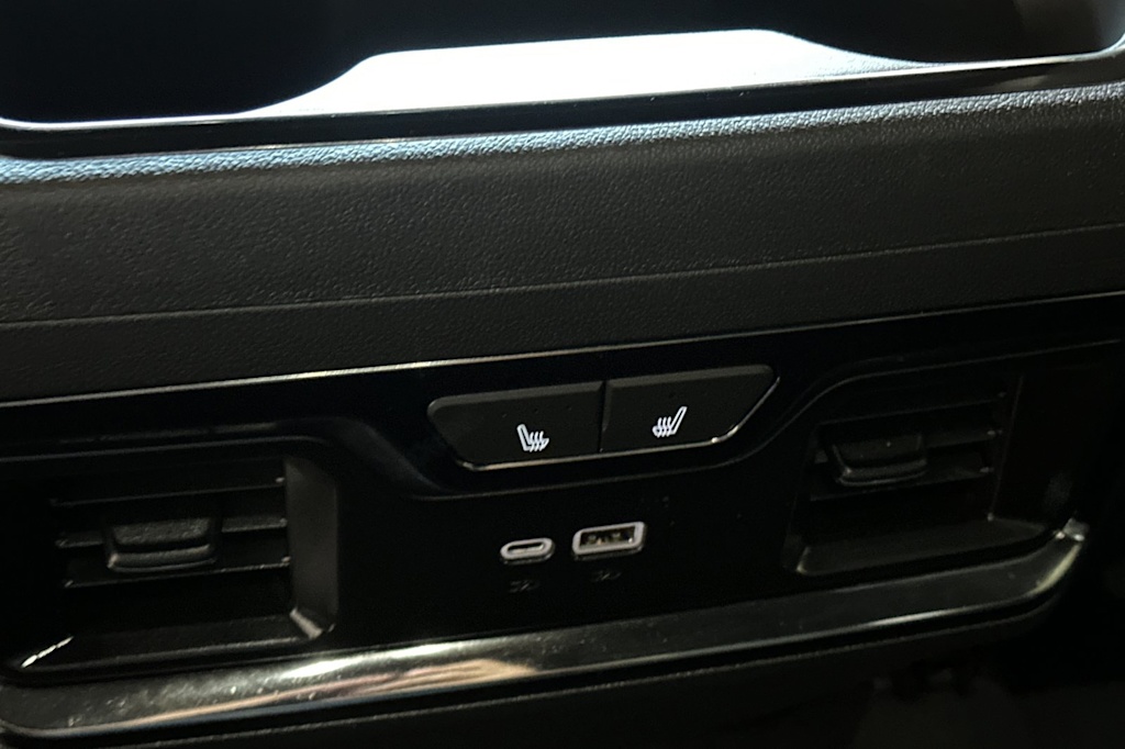Thumbnail: 2023 Chevrolet Silverado 1500 - 23