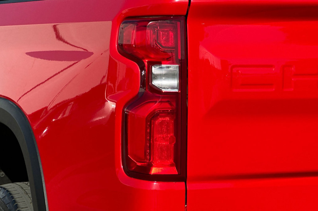 Thumbnail: 2023 Chevrolet Silverado 1500 - 36
