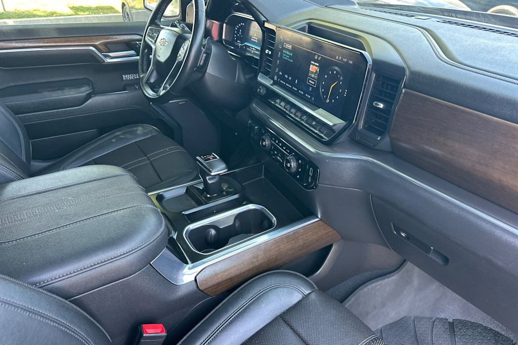 Thumbnail: 2023 Chevrolet Silverado 1500 - 12