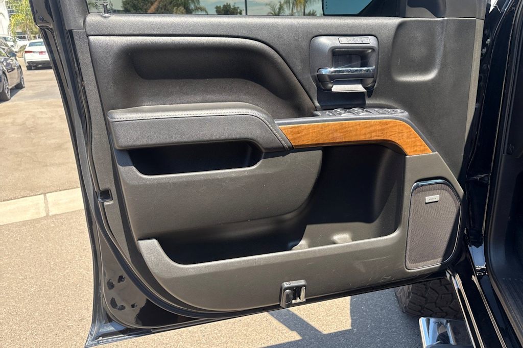 Thumbnail: 2016 Chevrolet Silverado 1500 - 20