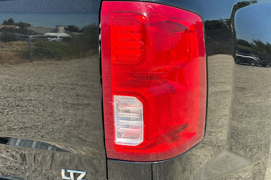 Thumbnail: 2016 Chevrolet Silverado 1500 - 34