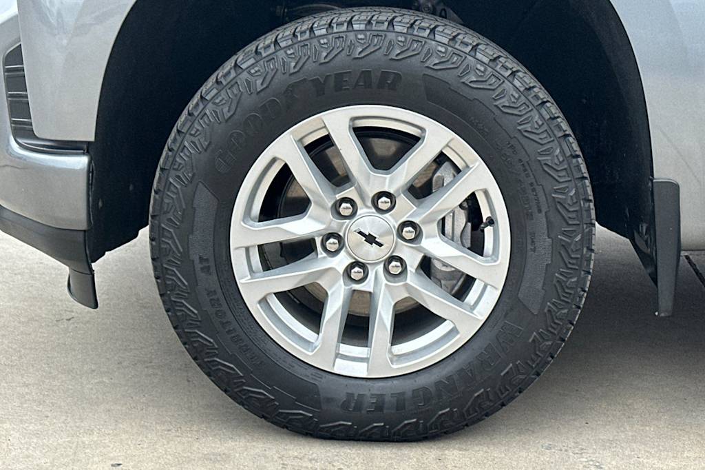 Thumbnail: 2021 Chevrolet Silverado 1500 - 8