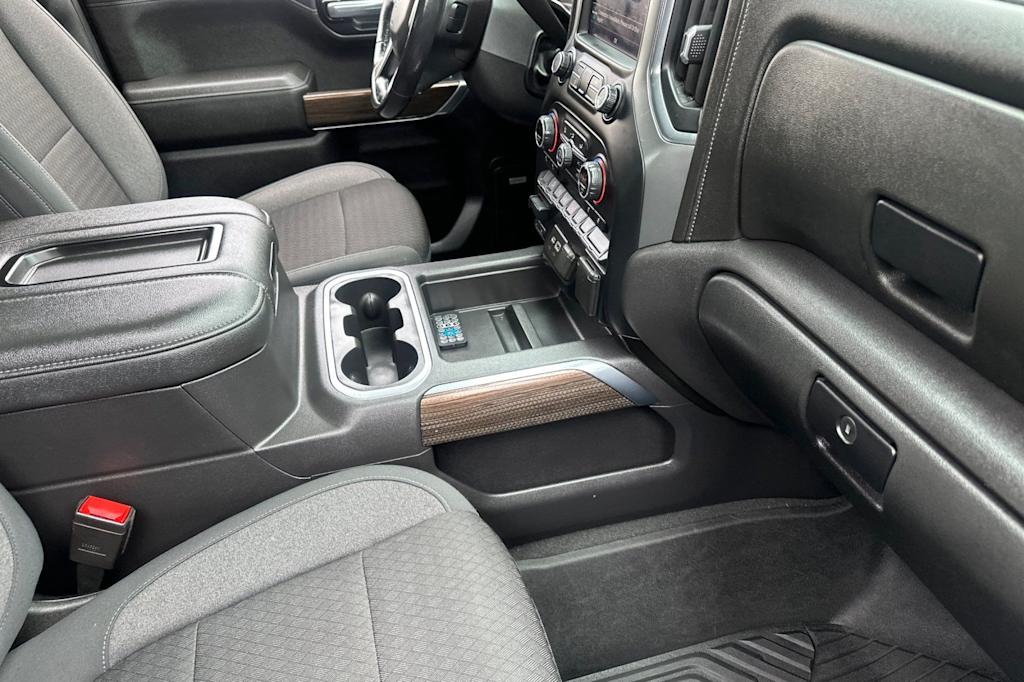 Thumbnail: 2021 Chevrolet Silverado 1500 - 14