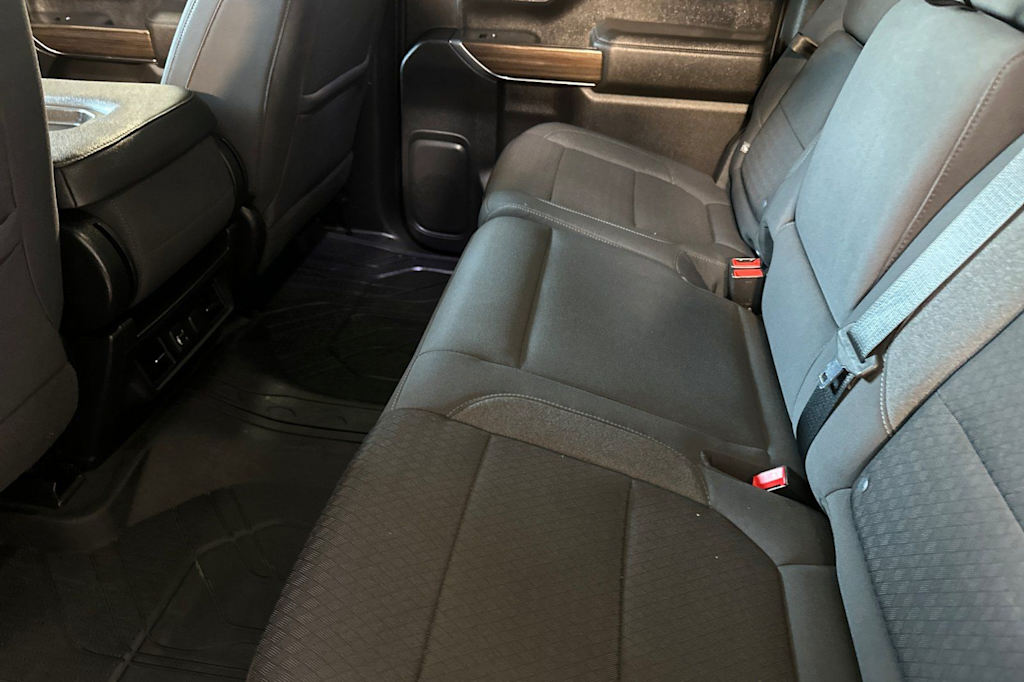 Thumbnail: 2021 Chevrolet Silverado 1500 - 11