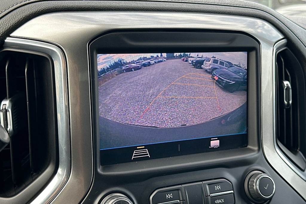 Thumbnail: 2021 Chevrolet Silverado 1500 - 25