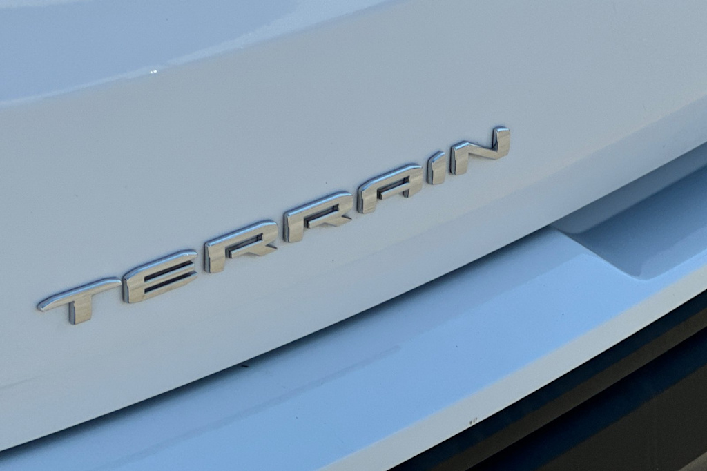 Thumbnail: 2024 GMC Terrain - 36