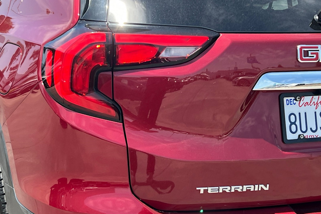 Thumbnail: 2019 GMC Terrain - 22