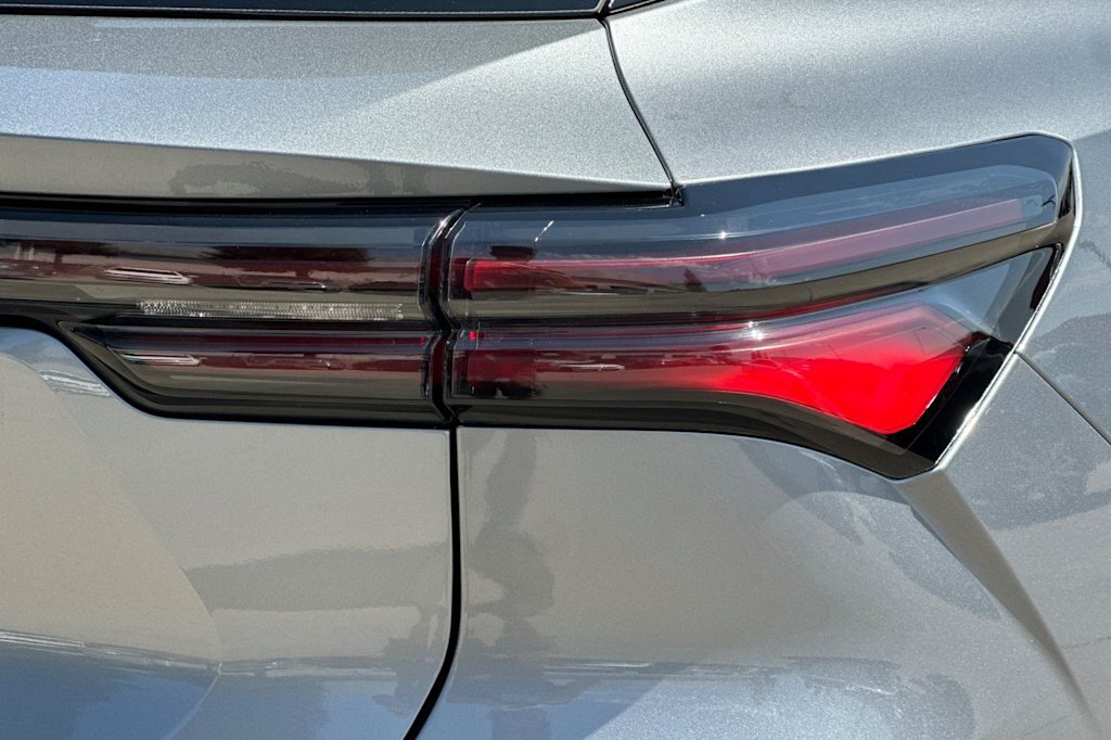 Thumbnail: 2025 Chevrolet Equinox - 35