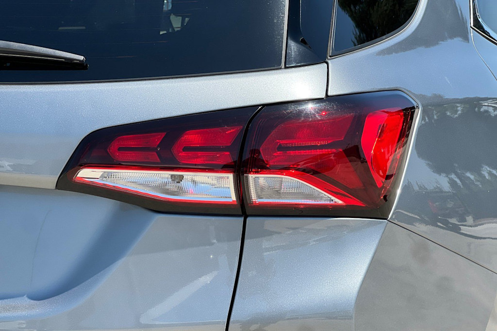 Thumbnail: 2023 Chevrolet Equinox - 36
