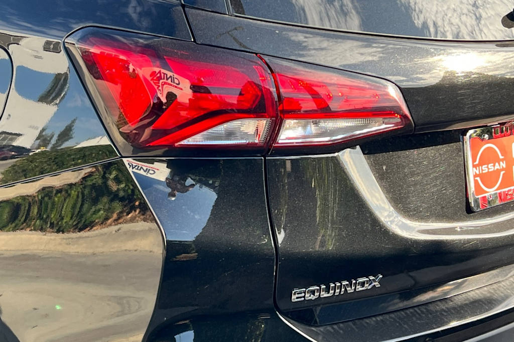 Thumbnail: 2023 Chevrolet Equinox - 24