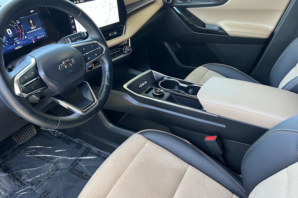 Thumbnail: 2025 Chevrolet Equinox - 9